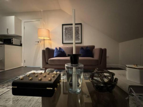 Luxxe 2BR 2BA Duplex 5 mins from Hither Green St